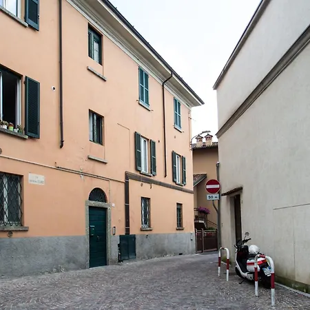 Your Refuge In - Lecco