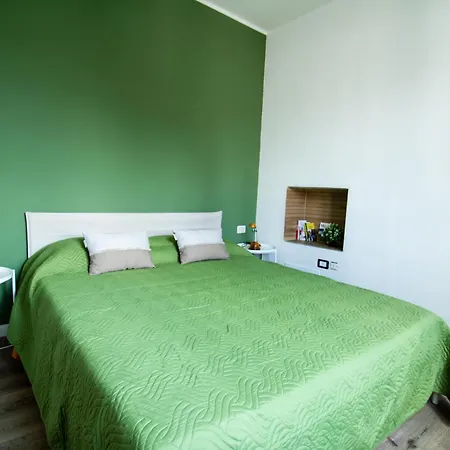 Your Refuge In - * Lecco