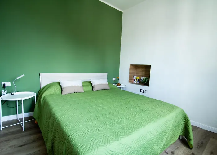 Your Refuge In - * Lecco